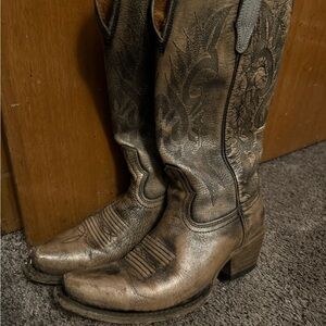 Freebird woodland boots size 7 pewter color